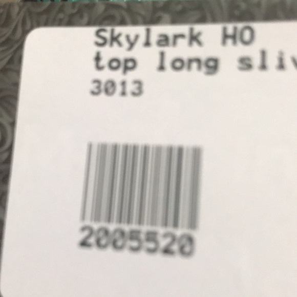 Women blouse - Picture 4 of 4